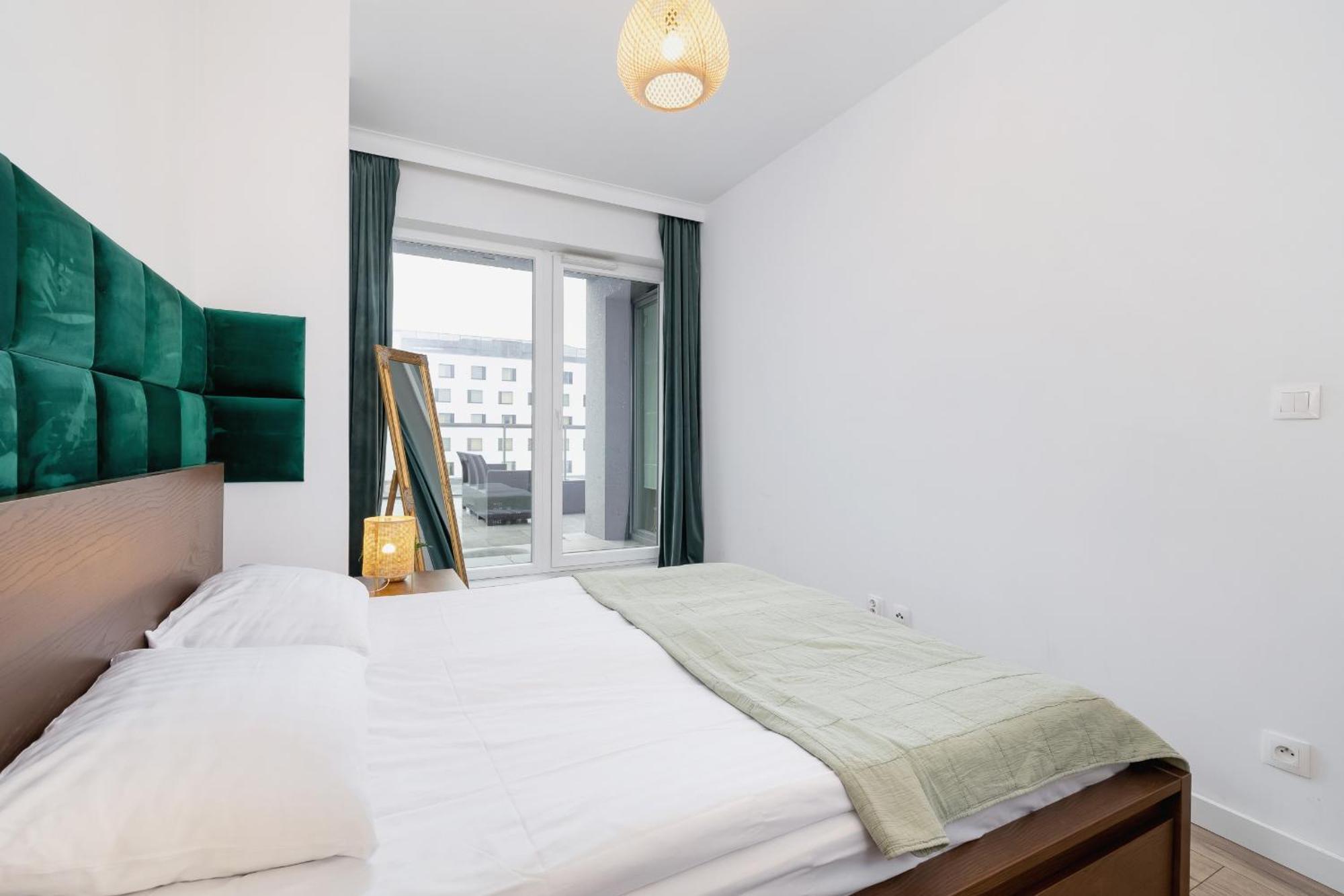 Exclusive Apartment In Katowice With Balcony, Parking, Gym And Sauna By Noclegi Renters ภายนอก รูปภาพ