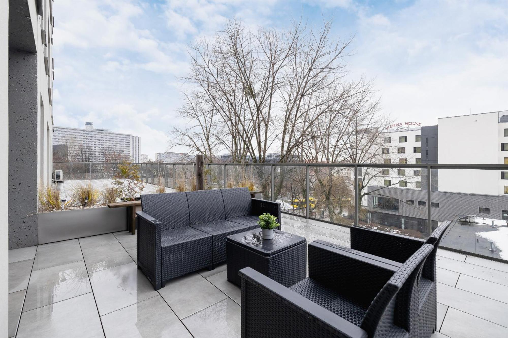 Exclusive Apartment In Katowice With Balcony, Parking, Gym And Sauna By Noclegi Renters ภายนอก รูปภาพ