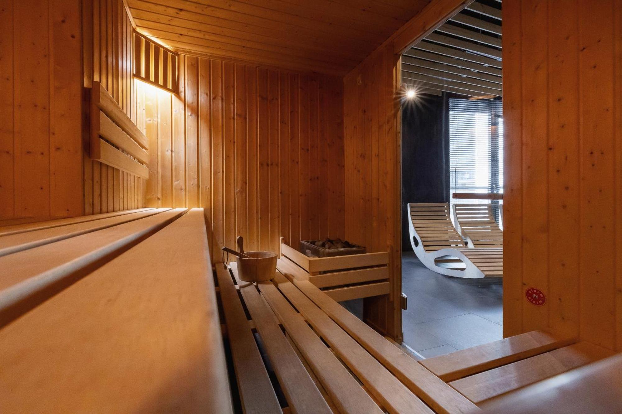Exclusive Apartment In Katowice With Balcony, Parking, Gym And Sauna By Noclegi Renters ภายนอก รูปภาพ